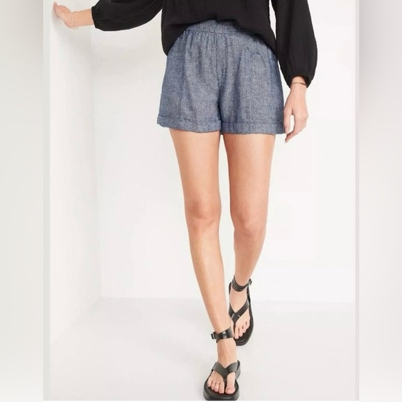 Old Navy High-Rise Chambray Shorts - Size M - Picture 2 of 5